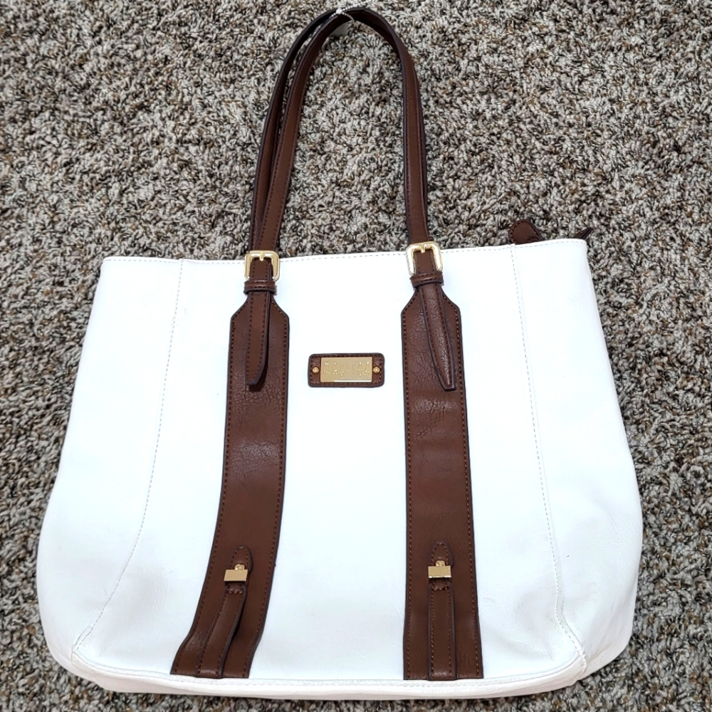 White leather handbag with brown straps from Madison.